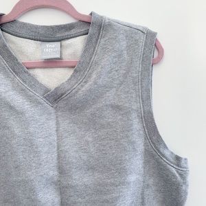 NWOT Aritzia Sweater Vest